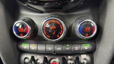 MINI Hatchback 1.5 Cooper Classic 5dr Auto [Nav Pack] Petrol Hatchback